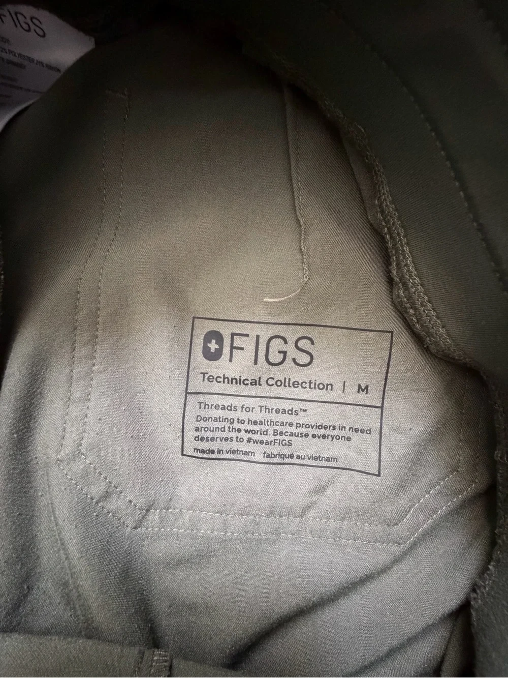 FIGS Technical Collection Unisex Green Scrub Pants Size M Polyester
